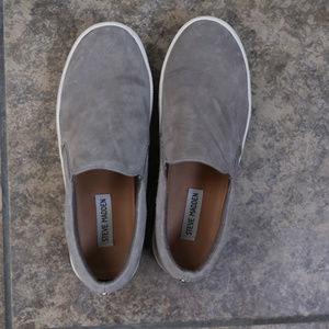 Steve Madden Women's Size 8.5 - GILLS GREY SUEDE